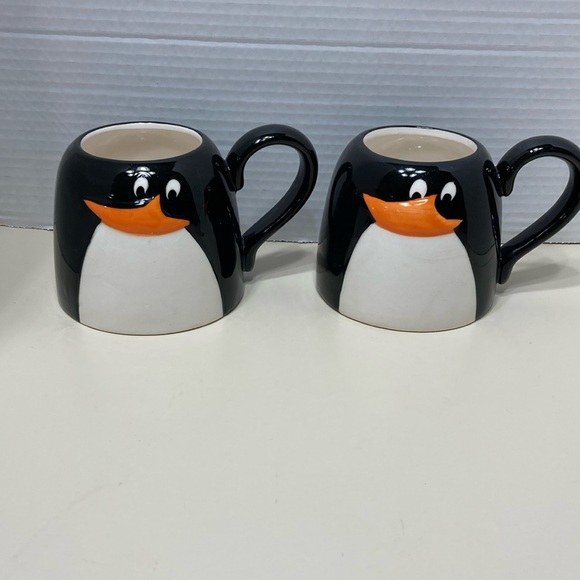 Penguin Duck Oversized Character Shaped Mugs Cups Lot of 2 Black White Orange - Picture 1 of 13